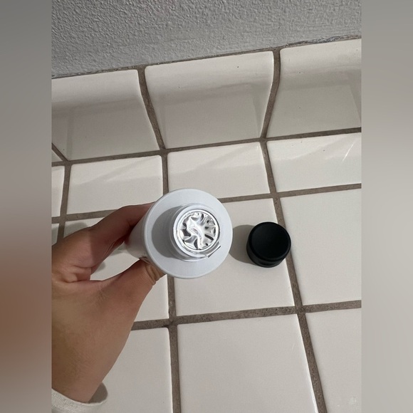 Lolavie Intensive Repair Treatment Full Size 5oz - Picture 4 of 4